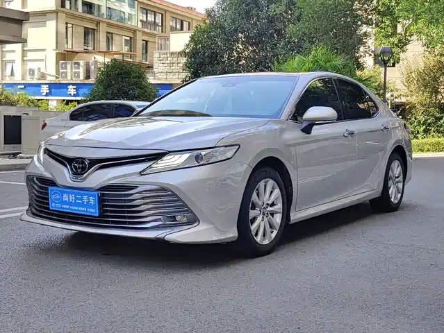 Toyota Camry 2018