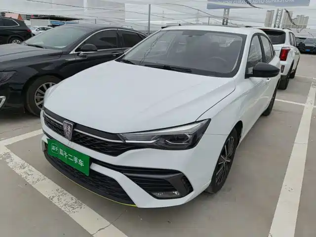 Roewe Roewe i5 2023
