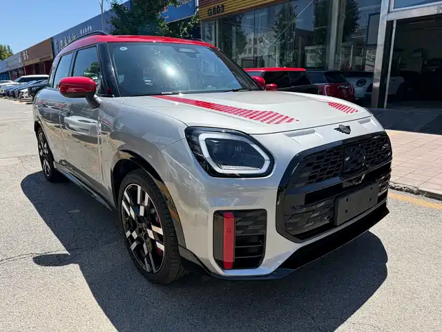MINI MINI JCW COUNTRYMAN 2025