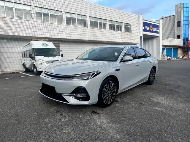 Geely Galaxy Galaxy A7