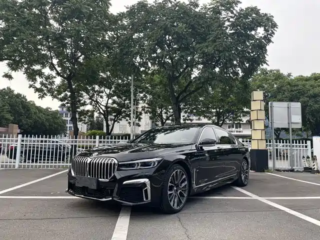 BMW BMW 7 Series 2021
