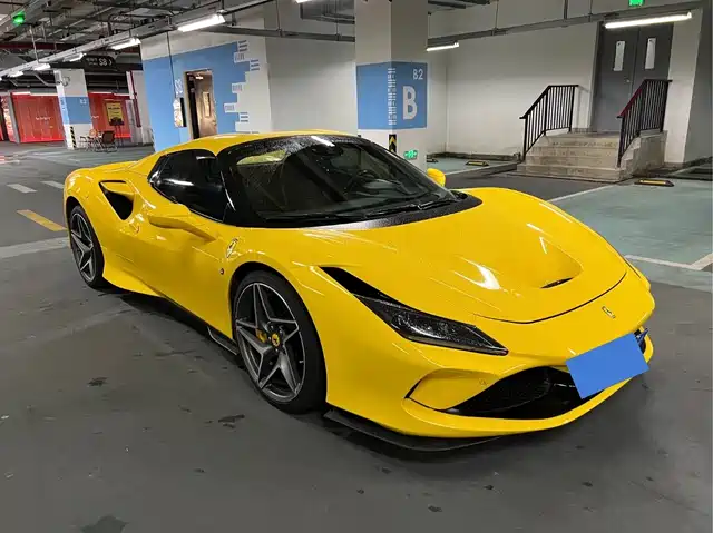 Ferrari Ferrari F8 2021