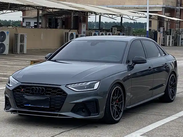 Audi Audi A4L 2022