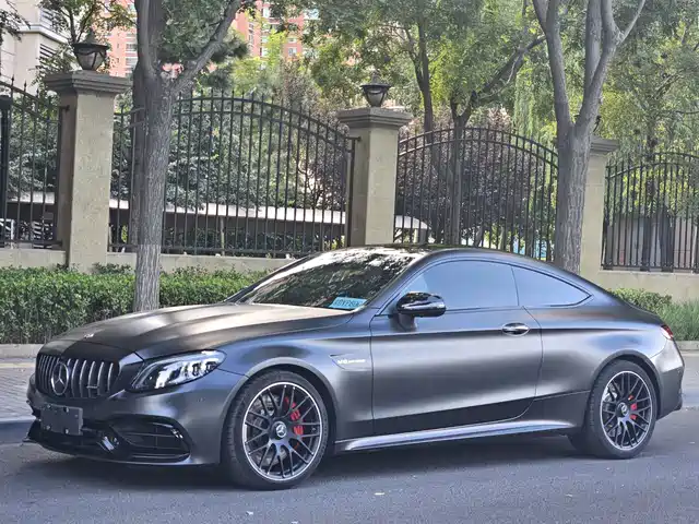 Mercedes-Benz Mercedes-Benz C-Class AMG 2021