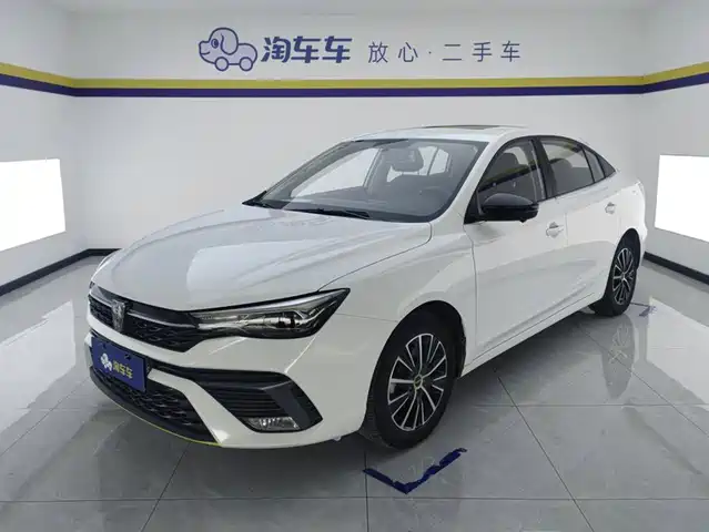 Roewe Roewe i5 2023