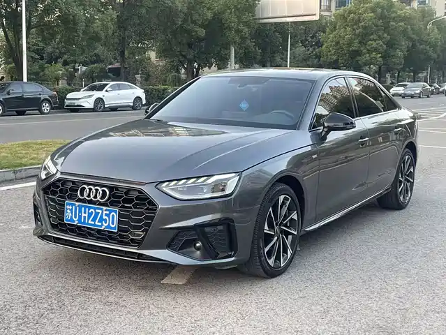 Audi Audi A4L 2023