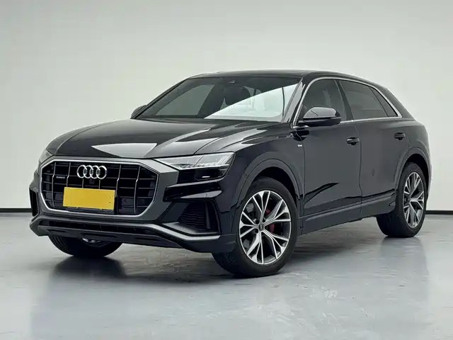 Audi Audi Q8