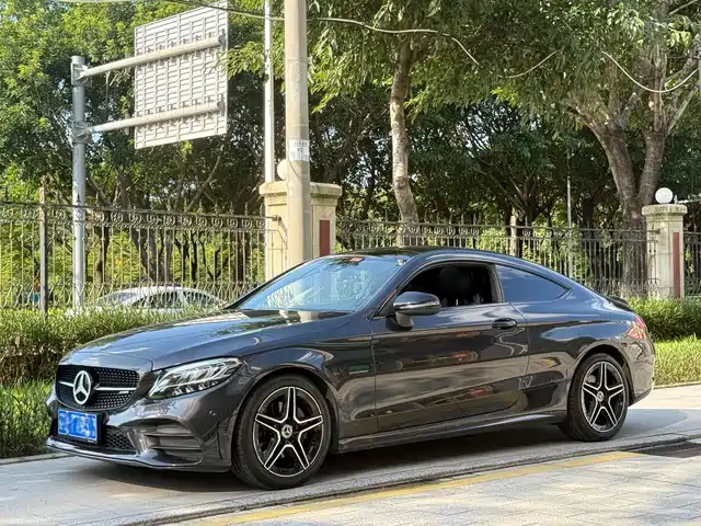 Mercedes-Benz Mercedes-Benz C-Class (Import)