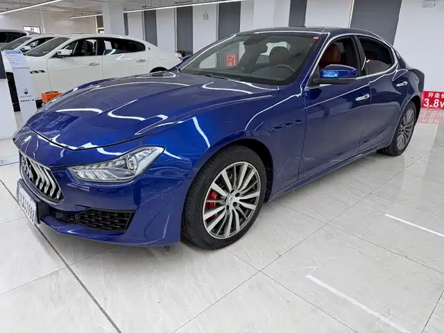 Maserati Ghibli 2023