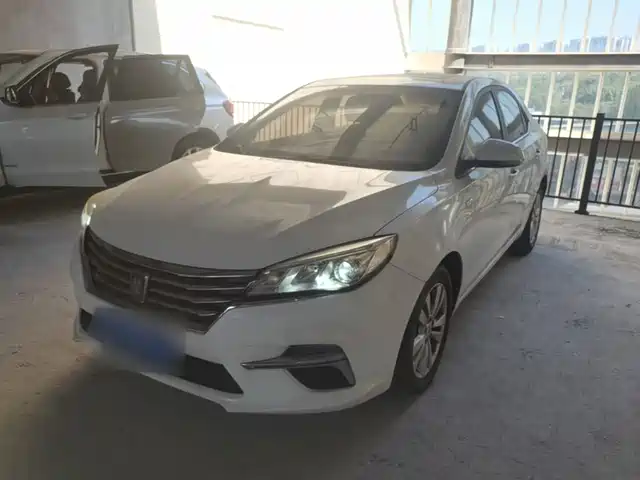 Roewe Roewe 360 2018