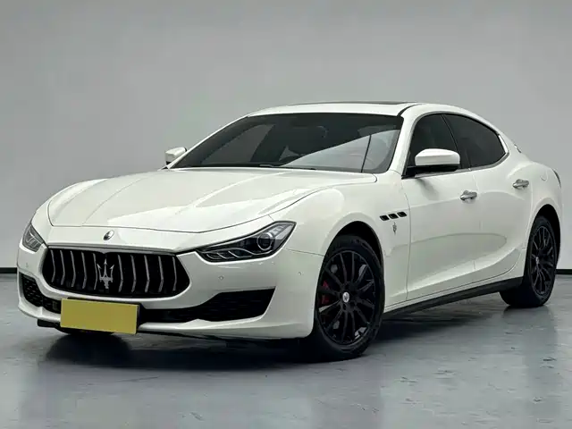 Maserati Ghibli 2021