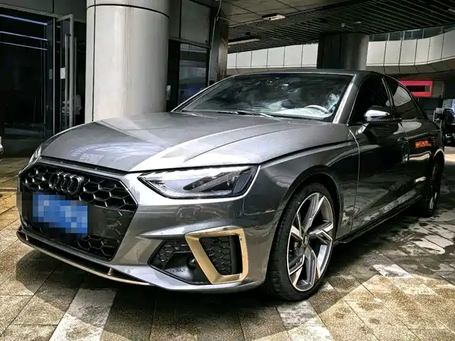 Audi Audi A4L 2025