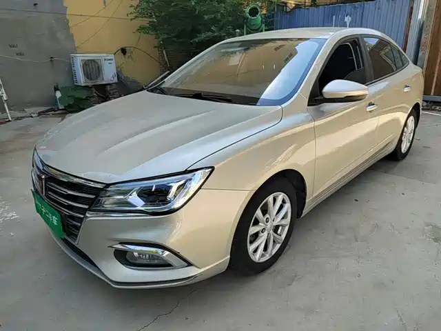 Roewe Roewe i5
