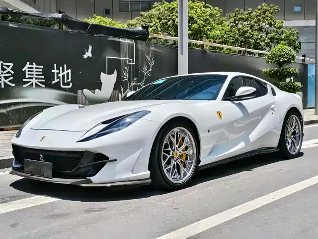Ferrari Ferrari 812 2018