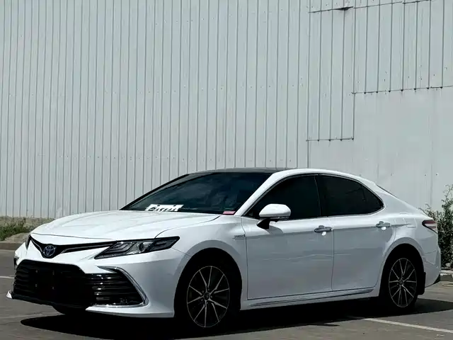 Toyota Camry 2023