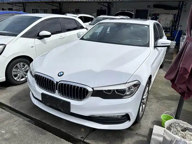 BMW BMW 5 Series