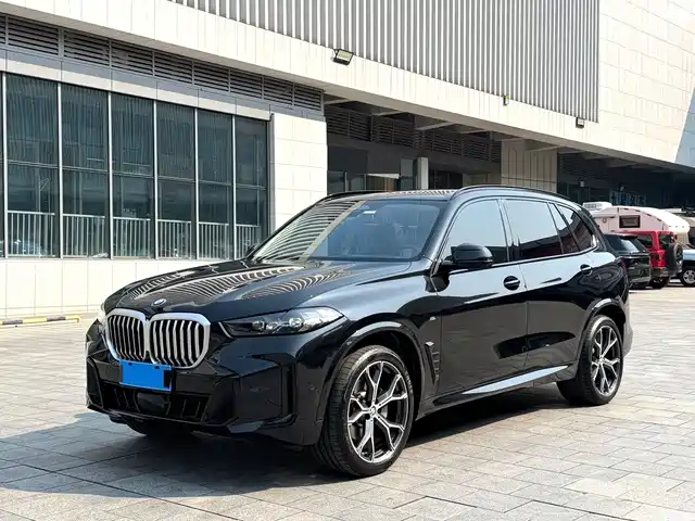 BMW BMW X5 2025