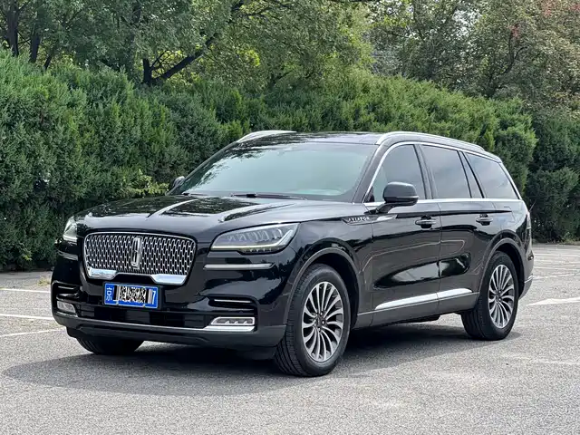 Lincoln Aviator (Import)