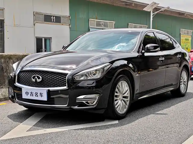 Infiniti Infiniti Q70 2016