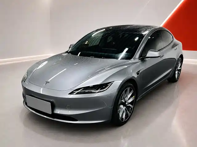 Tesla Model 3 2026