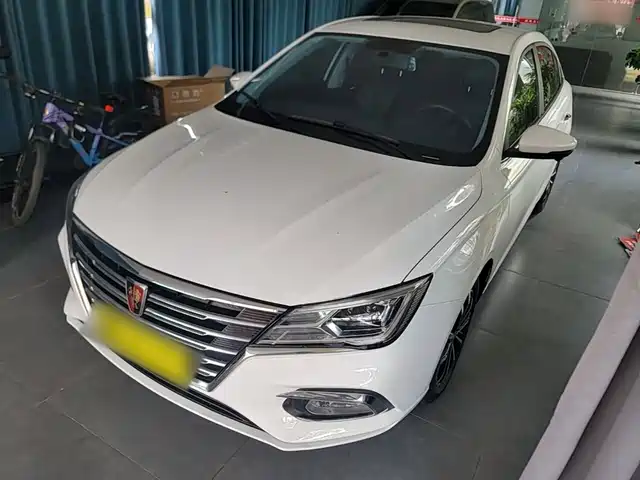 Roewe Roewe i5 2021