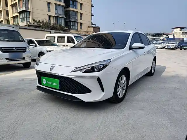 Roewe Roewe i5 2023