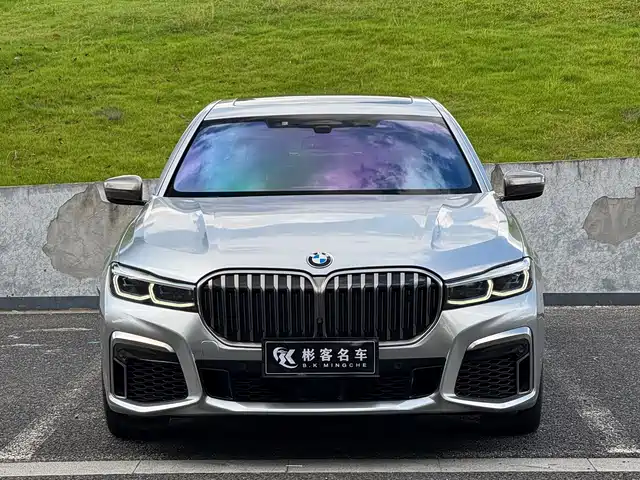 BMW BMW 7 Series 2021