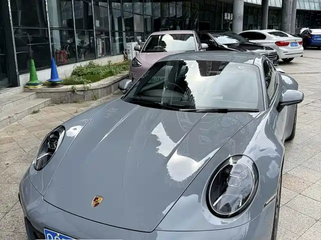 Porsche Porsche 911 2025