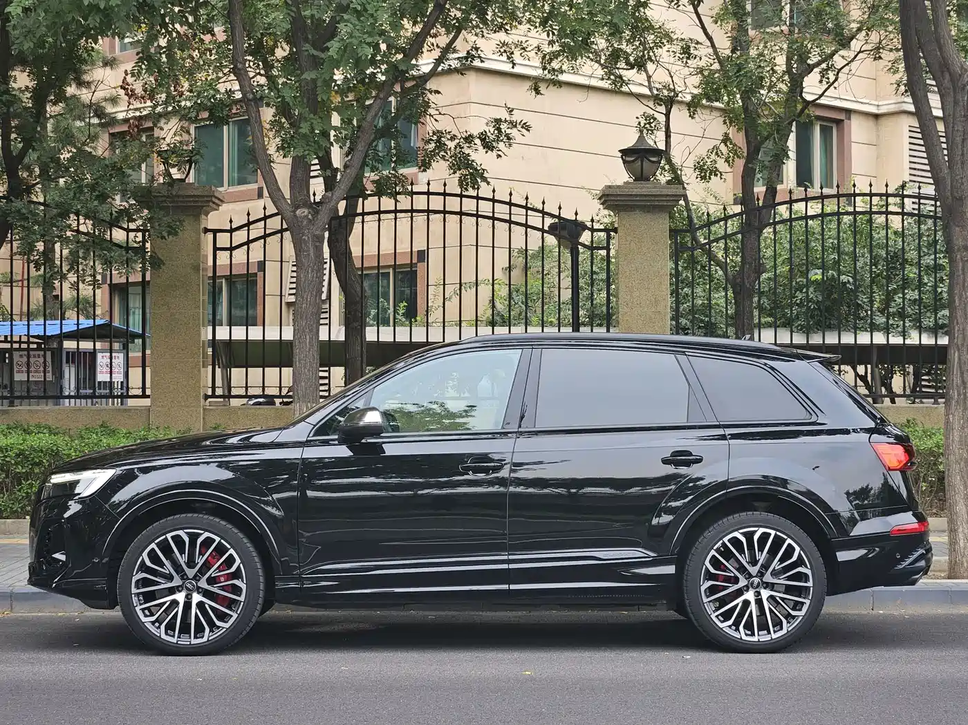 Audi Audi SQ7