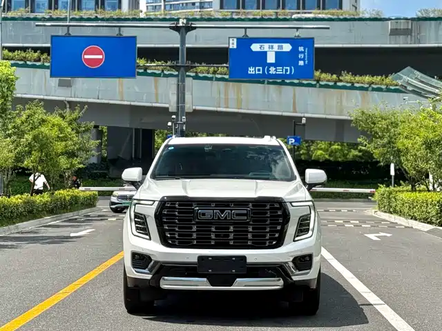 Daolangge GMC Yukon