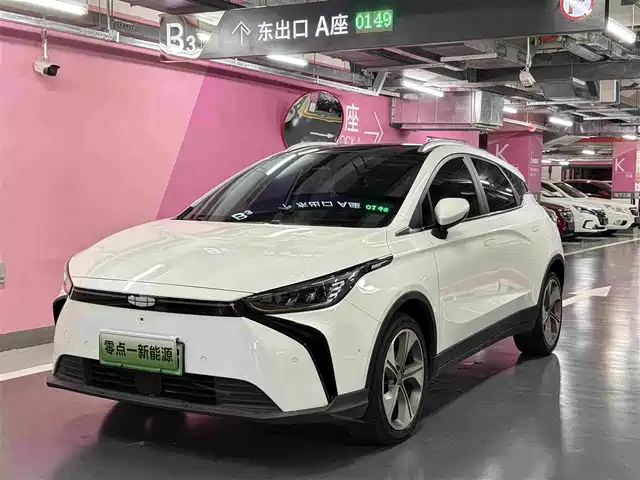 Geely Geometry Geely Geometry M6