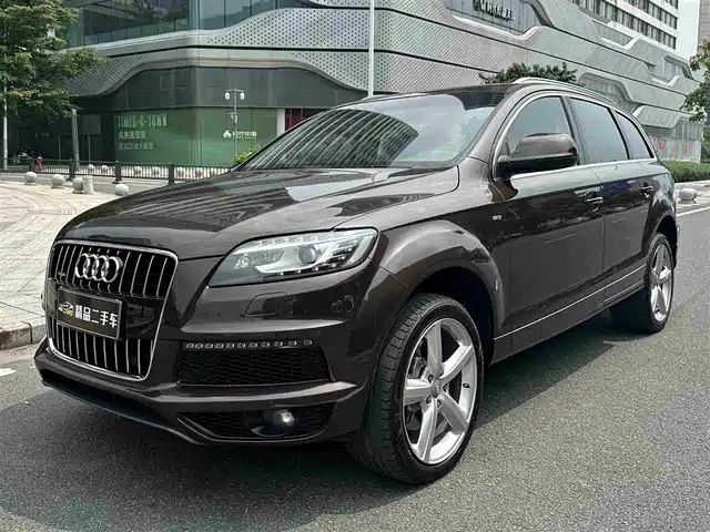 Audi Audi Q7 2014