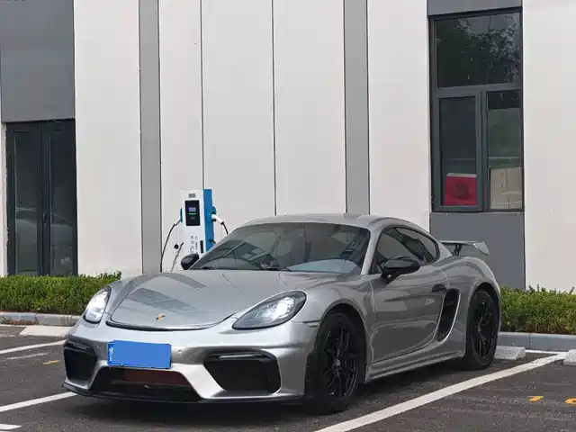 Porsche Porsche 718 2018