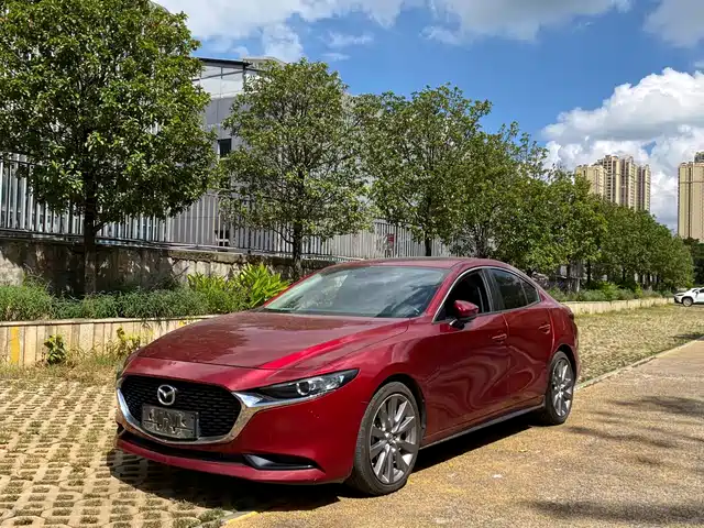 Mazda Mazda3 Axela 2021