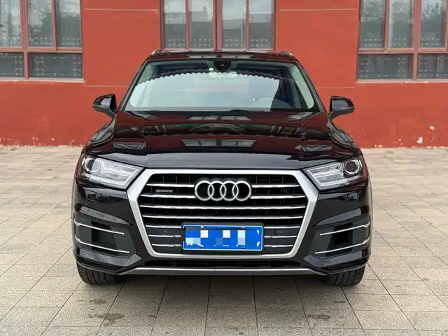Audi Audi Q7 2016