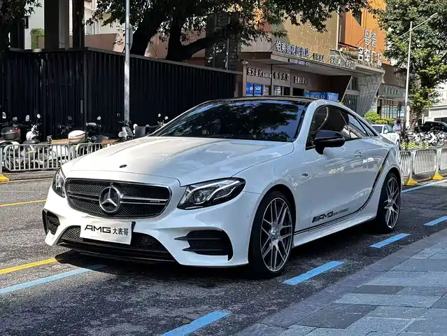 Mercedes-Benz Mercedes-Benz E-Class AMG 2020