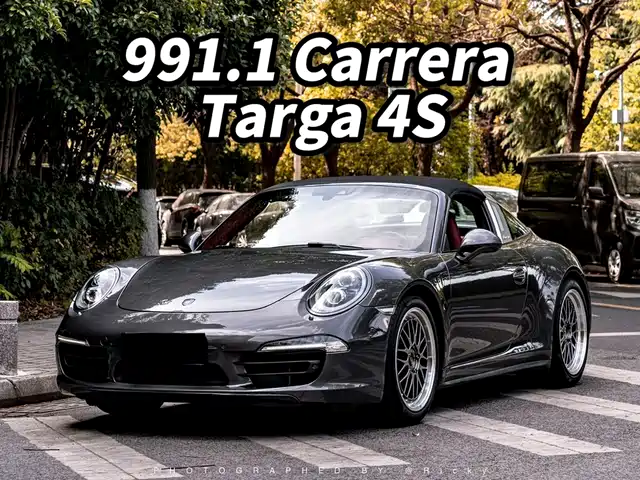 Porsche Porsche 911 2015