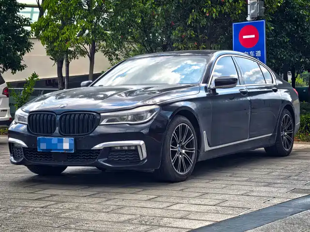 BMW BMW 7 Series 2016