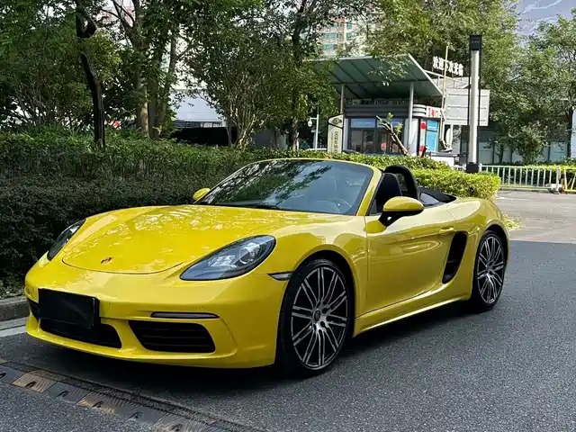 Porsche Porsche 718 2016