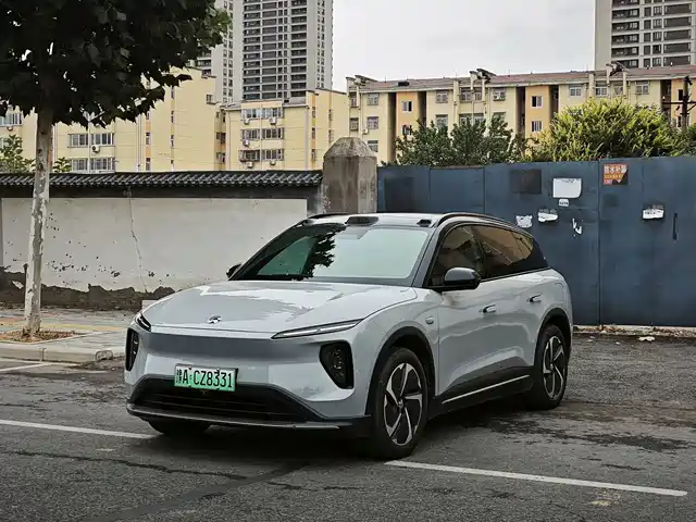 NIO NIO ES6 2024