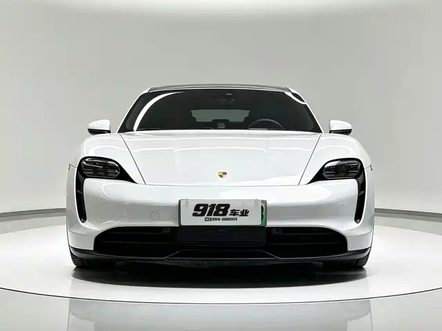 Porsche Taycan 2020