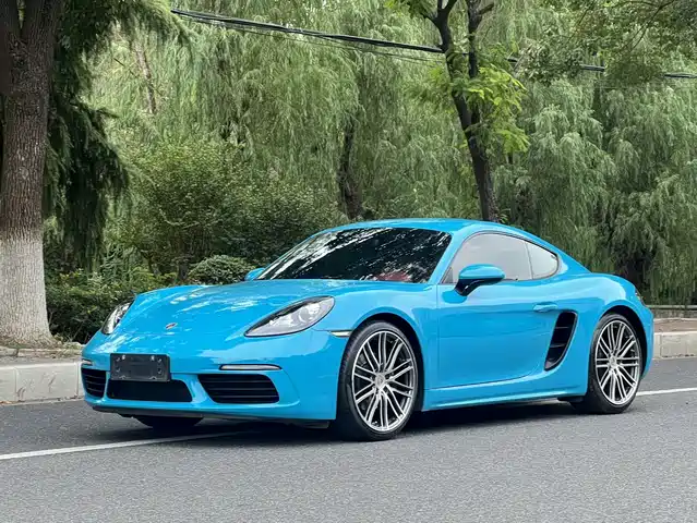 Porsche Porsche 718