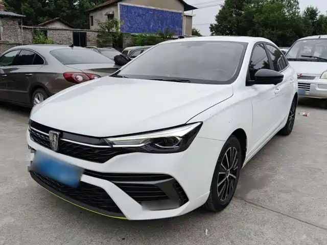 Roewe Roewe i5 2023