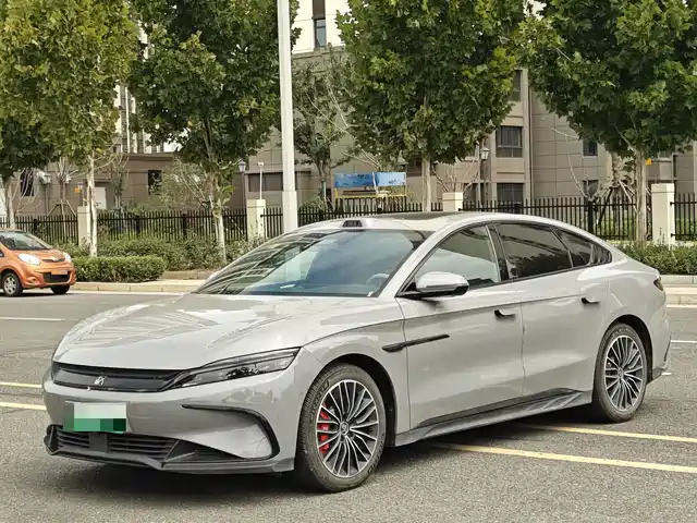 BYD Han 2025