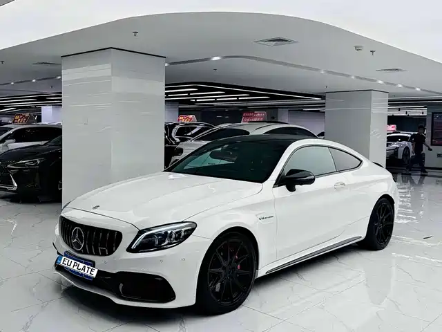 Mercedes-Benz Mercedes-Benz C-Class AMG 2020