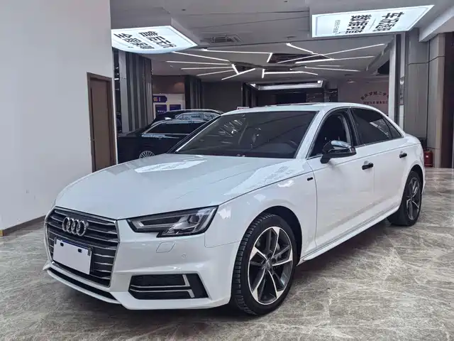 Audi Audi A4L 2017
