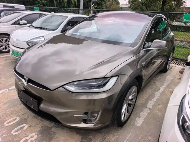 Tesla Model X 2017