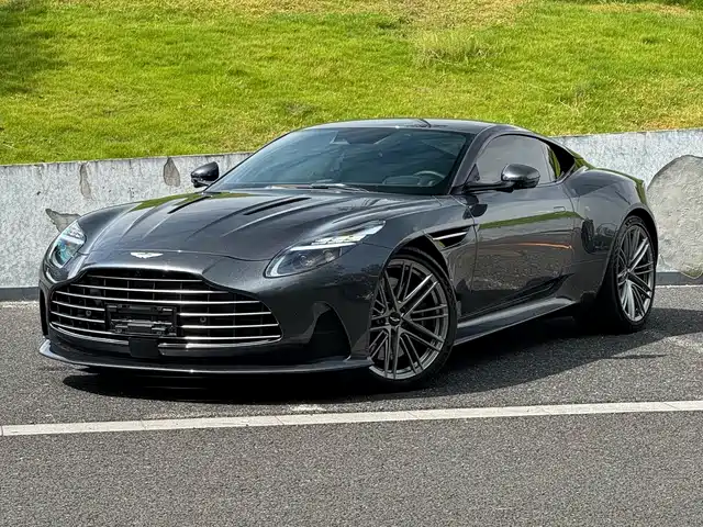 Aston Martin Aston Martin DB12