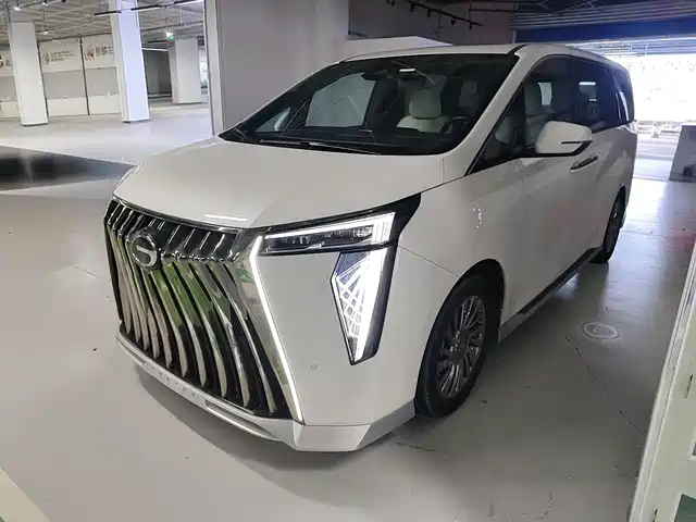 GAC Trumpchi Trumpchi M8