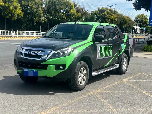 Isuzu D-MAX